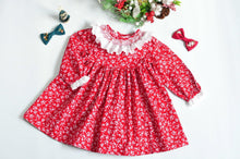 Load image into Gallery viewer, Amaia (Children smock Dress)