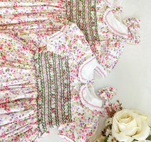 Load image into Gallery viewer, Alaine (Children smock Dress)