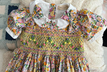 Load image into Gallery viewer, Alora vintage floral (Children smock Dress)
