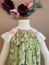 Load image into Gallery viewer, Layna (Children smock Dress)
