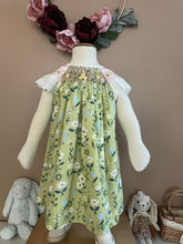 Load image into Gallery viewer, Layna (Children smock Dress)