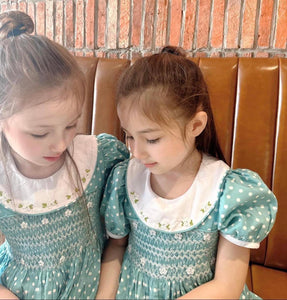 Ana aqua Polka dot (Children smock Dress)