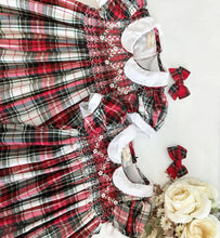 Load image into Gallery viewer, Alicia (Children smock Dress)
