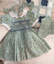 Load image into Gallery viewer, Alina (Children smock Dress) preorder
