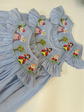 Load image into Gallery viewer, Amayah Snow White smock dress
