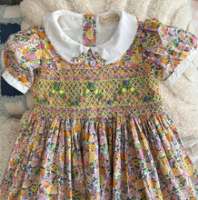 Load image into Gallery viewer, Alma vintage floral (Children smock Dress)

