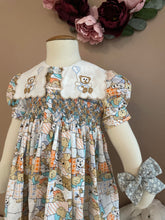 Load image into Gallery viewer, Reymi (Children smock Dress)
