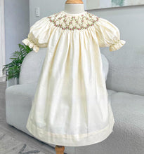 Load image into Gallery viewer, Amelia (Children smock Dress)
