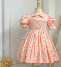 Load image into Gallery viewer, Meow  (Children smock Dress)
